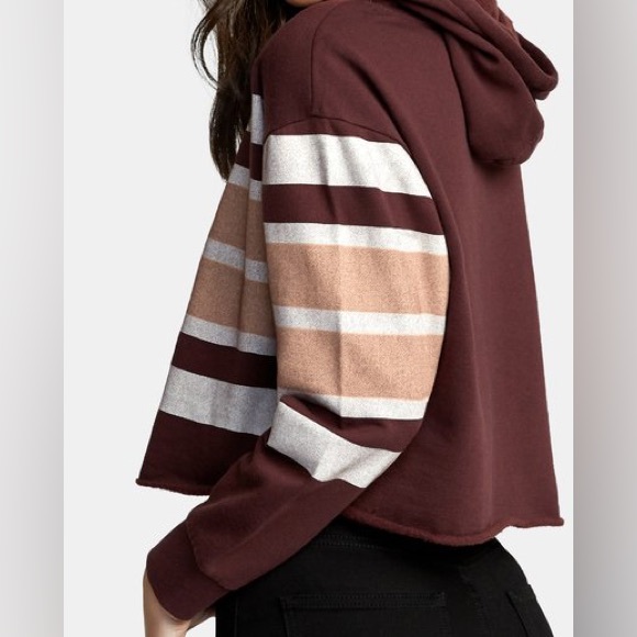 RVCA Sweatshirt - Picture 3 of 6